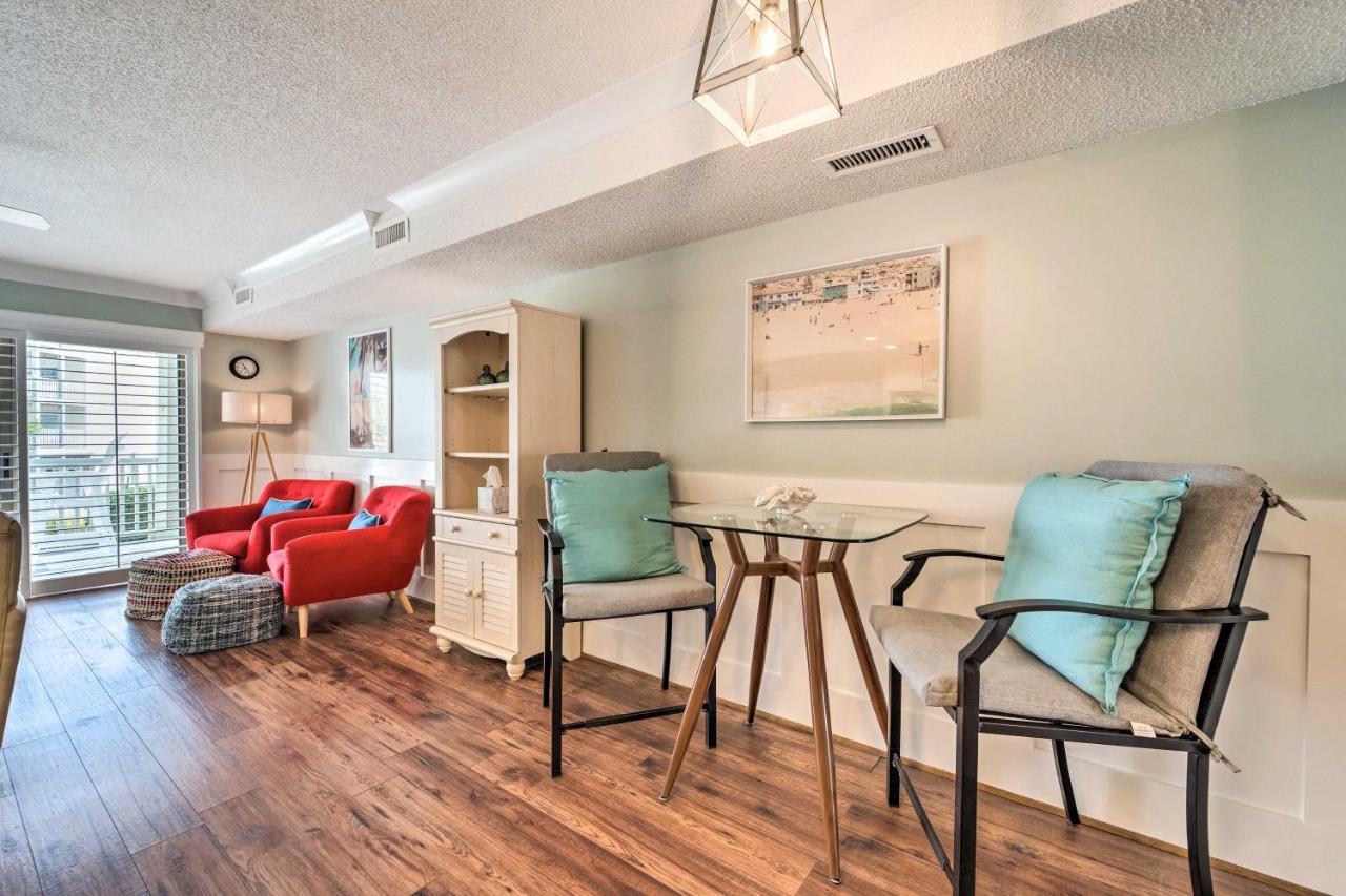 Bright Carolina Beach Condo - Walk To Shore! Exterior foto